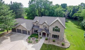 NEW LISTING – 906 Birch Ave, Alexandria $519,000