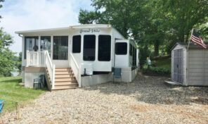 Lobster Lake – 2221 Reubens Ln SW, Farwell $120,000