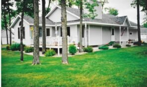 New Listing – 2558 County Road 120 NE, Alexandria $400,000